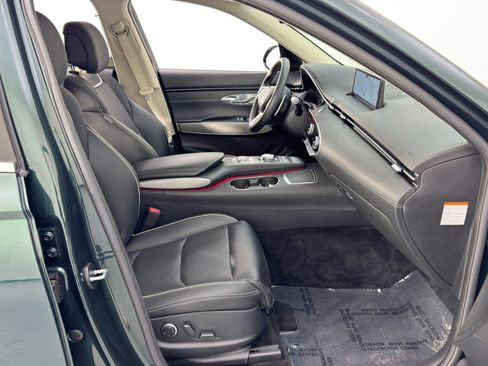 Used 2024 Genesis Electrified GV70 Advanced image 15