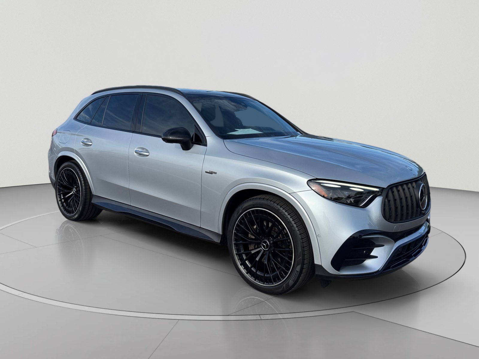 Used 2024 Mercedes-Benz GLC 43 AMG 4MATIC image 7