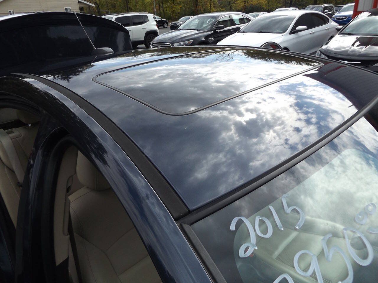 Used 2015 Chevrolet Cruze LTZ w/ Sun, Sound and Sport Package FWD image 23