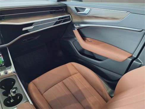 Certified 2025 Audi A6 Premium Plus w/ Premium Plus Package image 10