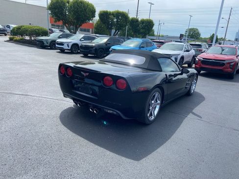 Used 2007 Chevrolet Corvette Convertible w/ Preferred Equipment Group RWD image 8