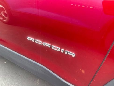 Used 2023 GMC Acadia SLE w/ Driver Convenience Package AWD/4WD image 5