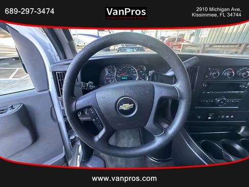 Used 2018 Chevrolet Express 3500 LT w/ LT Preferred Equipment Group image 10