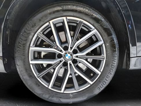 Used 2026 BMW X1 xDrive28i w/ M Sport Package AWD/4WD image 9