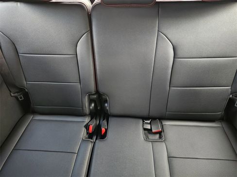 Used 2026 Chevrolet Traverse RS image 29