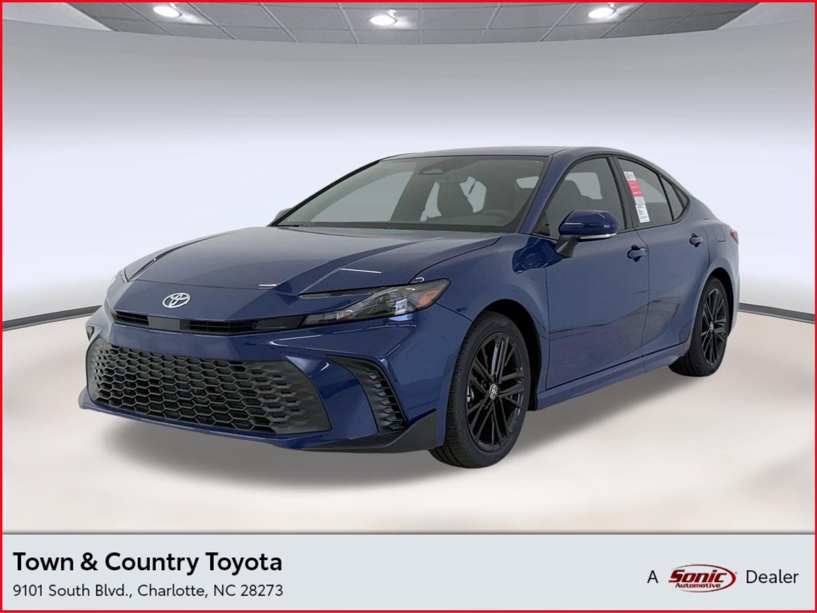 Used 2026 Toyota Camry SE w/ Convenience Package FWD image 1