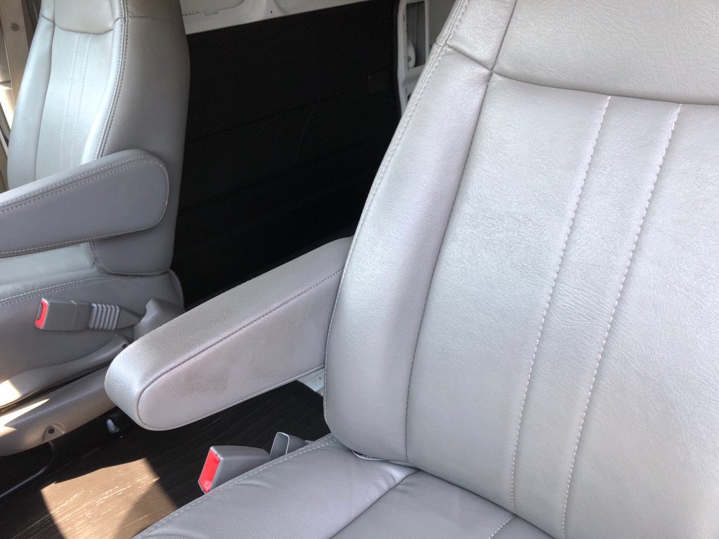 Used 2023 GMC Savana 2500 Extended w/ Driver Convenience Package RWD image 19