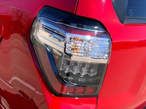 Used 2023 Toyota 4Runner SR5 Premium image 27