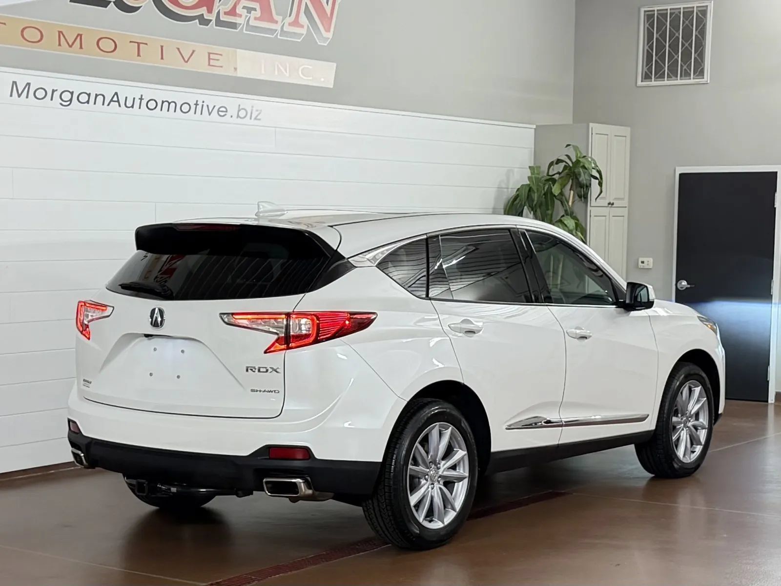 Used 2023 Acura RDX AWD image 3