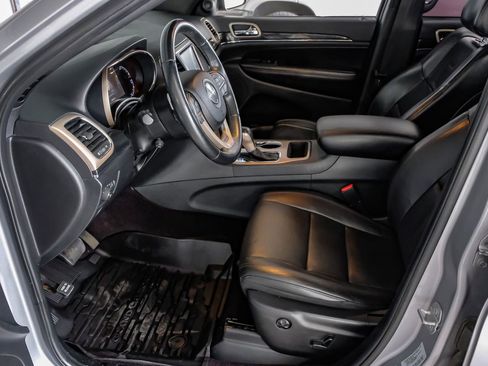 Used 2016 Jeep Grand Cherokee Limited 75th Anniversary image 14