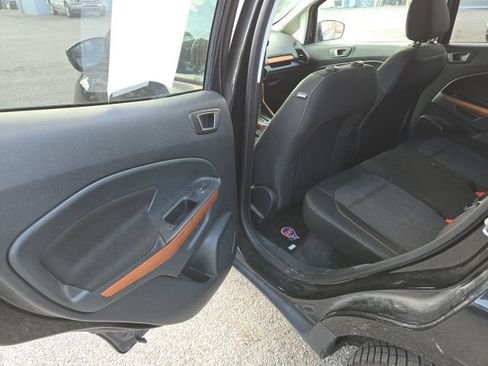 Used 2021 Ford EcoSport SE w/ SE Appearance Package FWD image 8