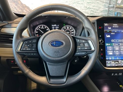 Used 2025 Subaru Forester Limited image 98