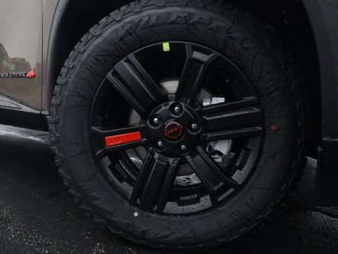 New 2026 Nissan Rogue SV image 3