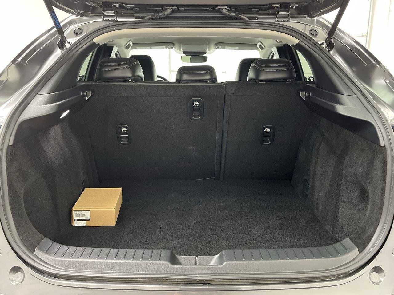 Certified 2025 MAZDA CX-30 AWD 2.5 S w/ Select Sport Pkg image 21