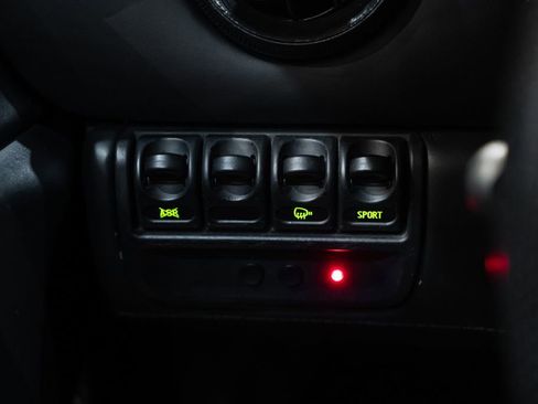 Used 2001 Ferrari 360 Spider RWD image 32