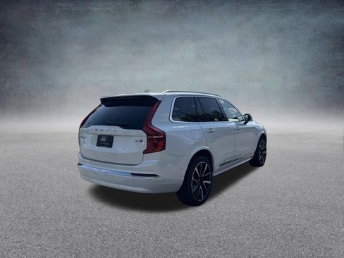 Used 2023 Volvo XC90 B5 Plus w/ Protection Package AWD/4WD image 5