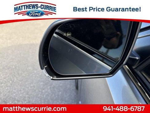 Used 2022 Cadillac CT4 V w/ Technology Package image 8