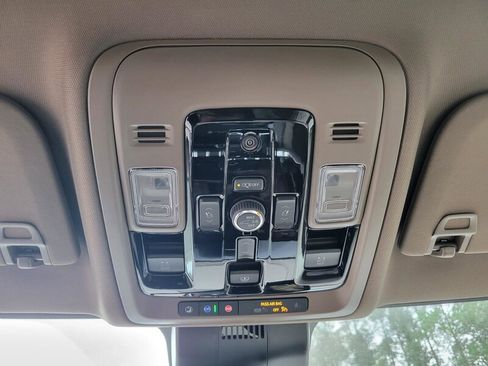 New 2026 GMC Yukon Denali w/ Sun & Power Step Package image 19