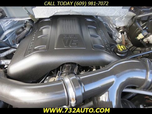 Used 2012 Ford F150 XLT w/ XLT Chrome Pkg image 15