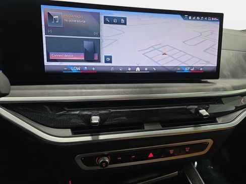 Used 2024 BMW X5 xDrive40i w/ Premium Package AWD/4WD image 19