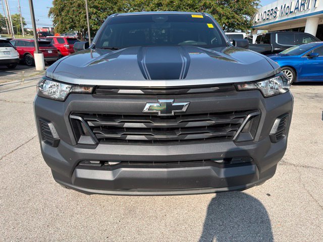 Used 2026 Chevrolet Colorado W/T RWD image 9