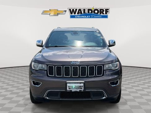 Used 2017 Jeep Grand Cherokee Limited AWD/4WD image 6