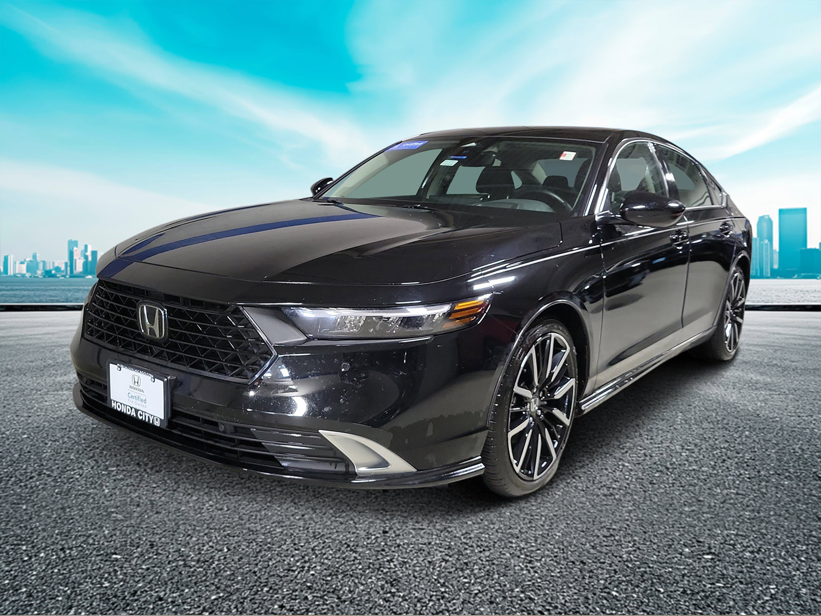 Used 2024 Honda Accord Touring image 2