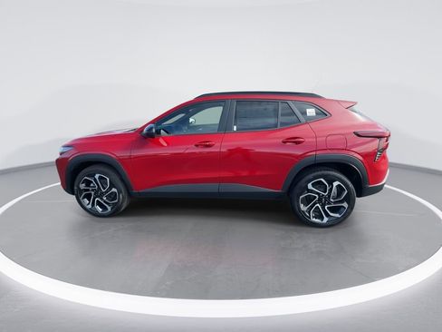 New 2026 Chevrolet Trax RS w/ Driver Confidence Package image 5