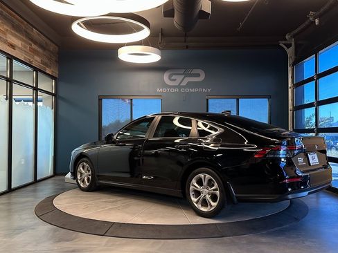 Used 2023 Honda Accord LX image 5