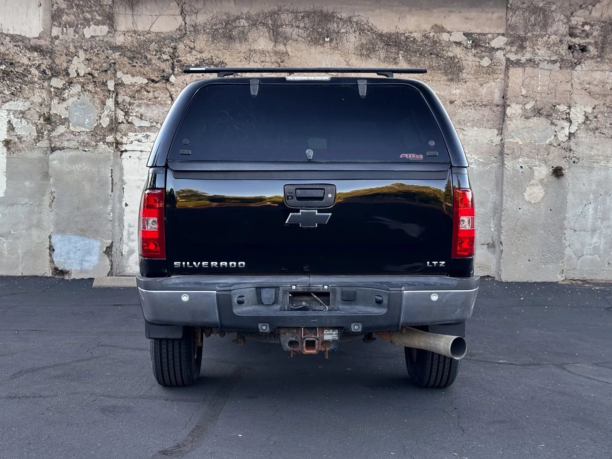 Used 2012 Chevrolet Silverado 2500 LTZ w/ LTZ Plus Package AWD/4WD image 5