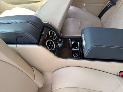 Used 2012 Bentley Continental GT AWD/4WD image 34