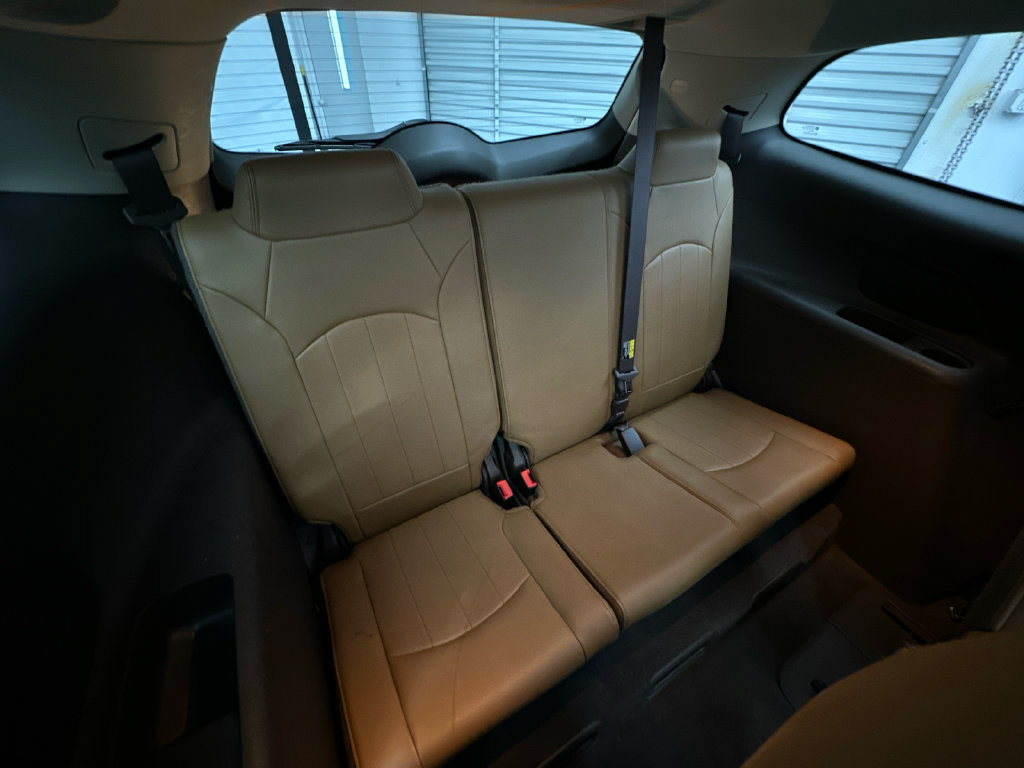 Used 2017 Buick Enclave Premium FWD image 19