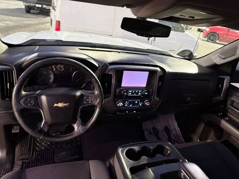 Used 2019 Chevrolet Silverado 1500 LT image 8