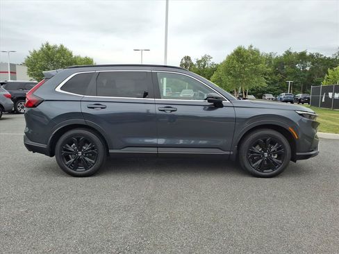 Used 2024 Honda CR-V Sport Touring image 3