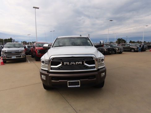Used 2018 RAM 3500 Laramie Longhorn w/ Longhorn Southfork Package image 5