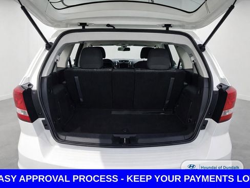 Used 2019 Dodge Journey SE FWD image 19