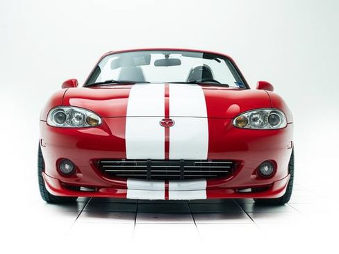 Used 2001 MAZDA MX-5 Miata RWD image 6
