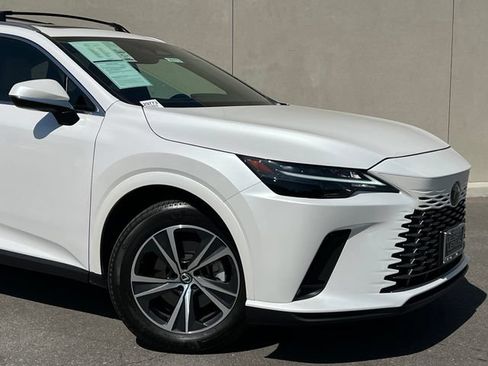 Certified 2025 Lexus RX 350 FWD w/ Technology Package image 2