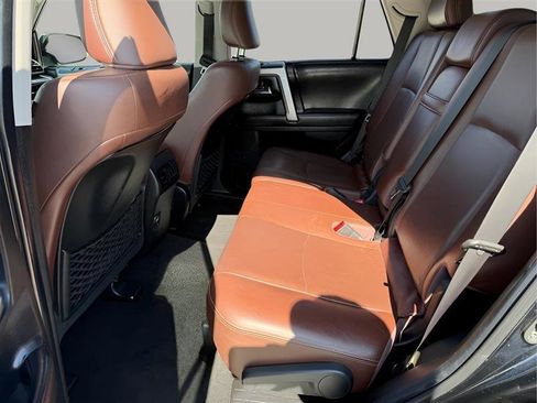 Used 2017 Toyota 4Runner Limited image 19