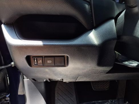 Certified 2020 Toyota RAV4 XLE w/ Carpet Mat Package FWD image 16