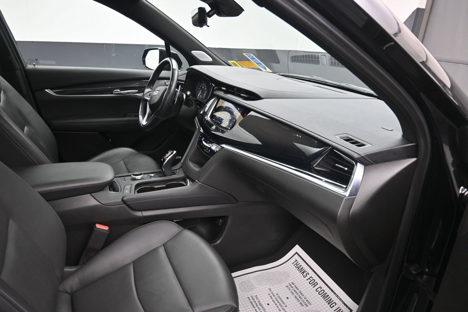 Used 2024 Cadillac XT6 Sport w/ Technology Package AWD/4WD image 38