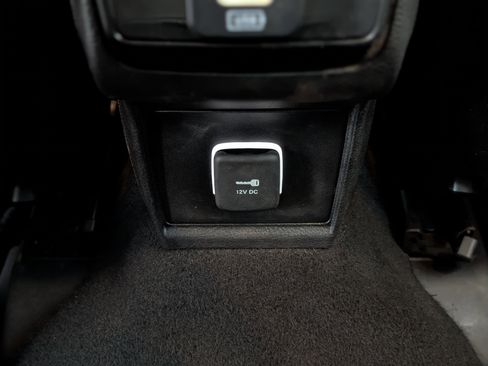 Used 2022 Jeep Compass Limited image 36