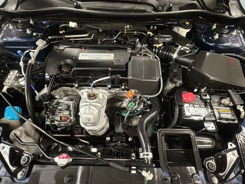 Used 2015 Honda Accord LX image 21