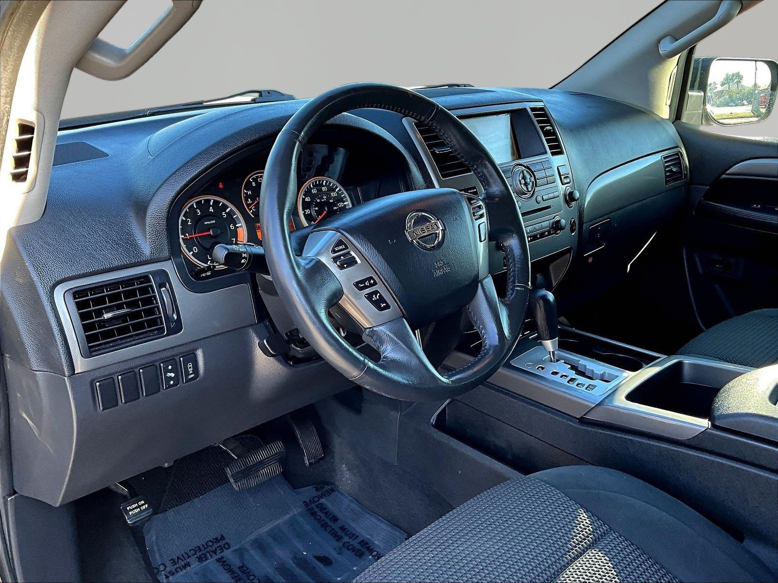 Used 2014 Nissan Armada SV RWD image 16