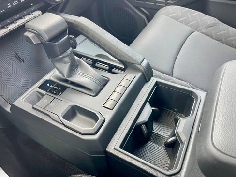 Used 2025 Toyota Tacoma SR w/ Towing Package image 15