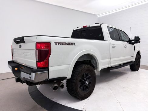 Used 2022 Ford F250 Lariat w/ Tremor Off-Road Package image 19