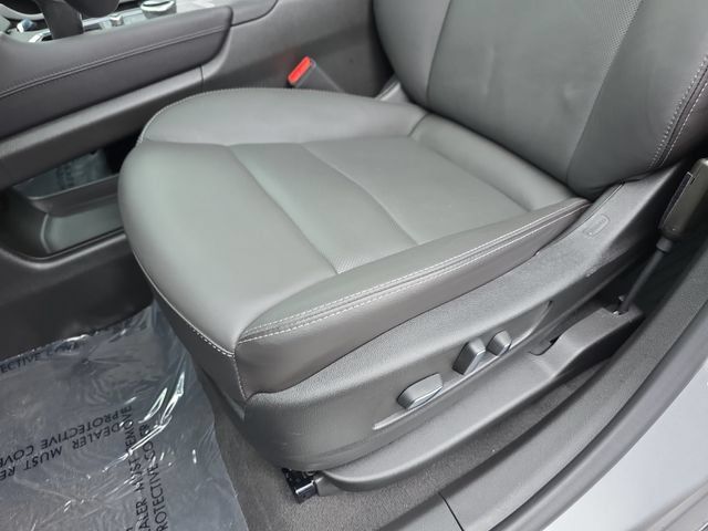 Used 2026 Cadillac XT5 Premium Luxury w/ Driver Assist Package AWD/4WD image 29