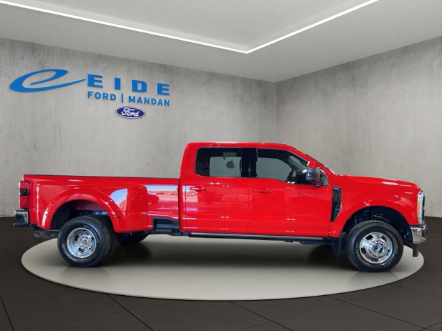 Used 2023 Ford F350 Lariat w/ Lariat Ultimate Package AWD/4WD image 8