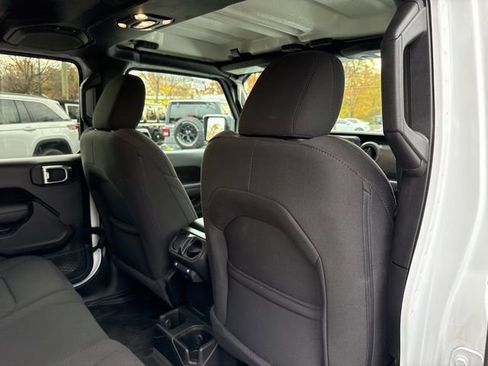 Used 2023 Jeep Wrangler Sport S image 25