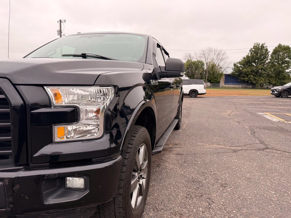 Used 2016 Ford F150 XLT w/ Equipment Group 302A Luxury AWD/4WD image 15